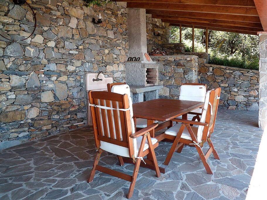 Nature&Sea Chalet Corniglia Exterior photo