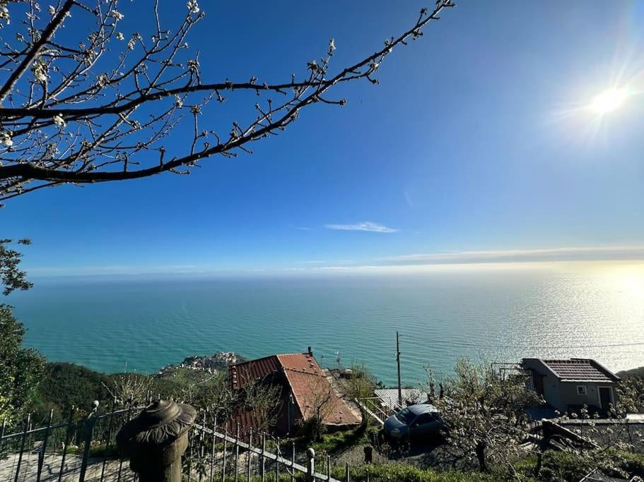 Nature&Sea Chalet Corniglia Exterior photo