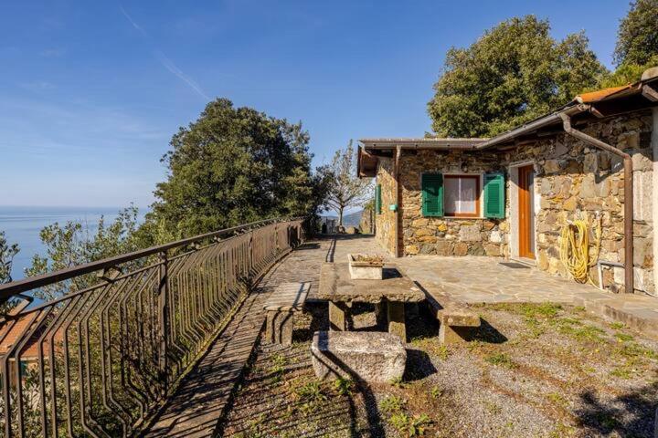 Nature&Sea Chalet Corniglia Exterior photo